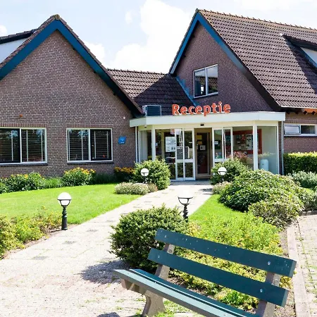 Tranquil Holiday In Noordwijkerhout Near Seabeach 펜션 *
