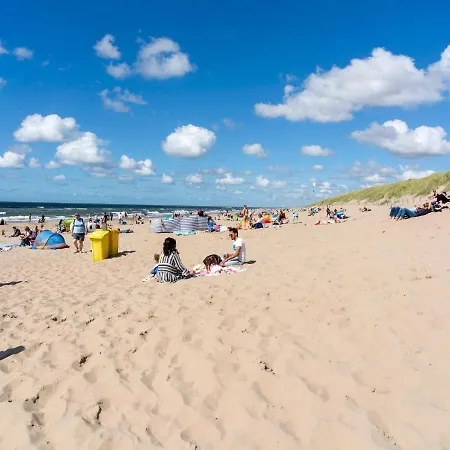 Tranquil Holiday In Noordwijkerhout Near Seabeach 펜션 *