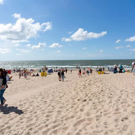 Tranquil Holiday In Noordwijkerhout Near Seabeach 펜션 노르트베이크